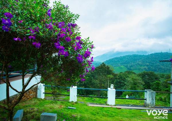 VOYE HOMES Vythiri Silver Mist - Hill Top Private Villa