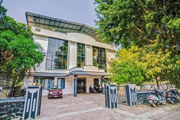 OYO 86345 Zion Residency