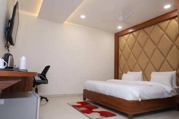 Workspace - Hotel Pradeep Star Inn