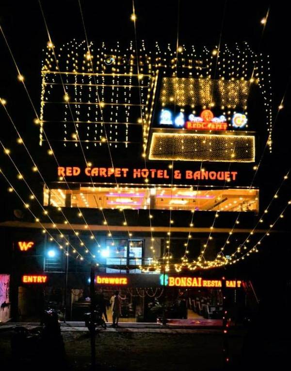 RED CARPET HOTEL AND BANQUET