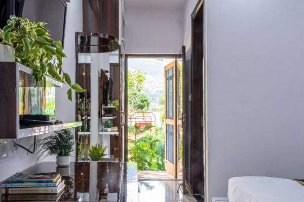 Mountain Mist Home Stay Bhimtal