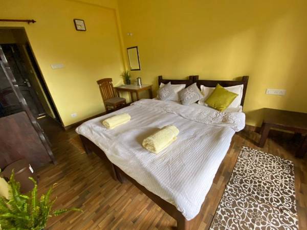 incredible birding camp