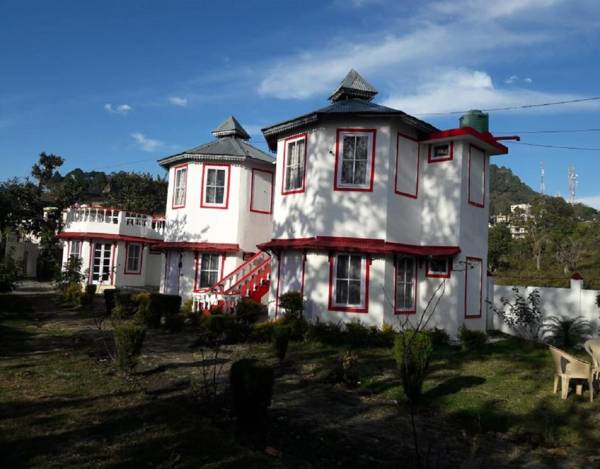 Four Fronts by StayApart