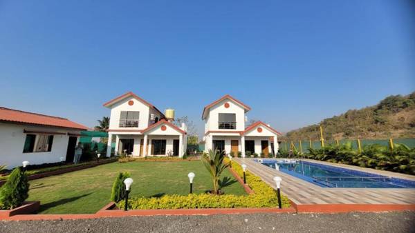 Berryl Resorts