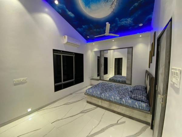 The 27 Axis Villa in Alibaug