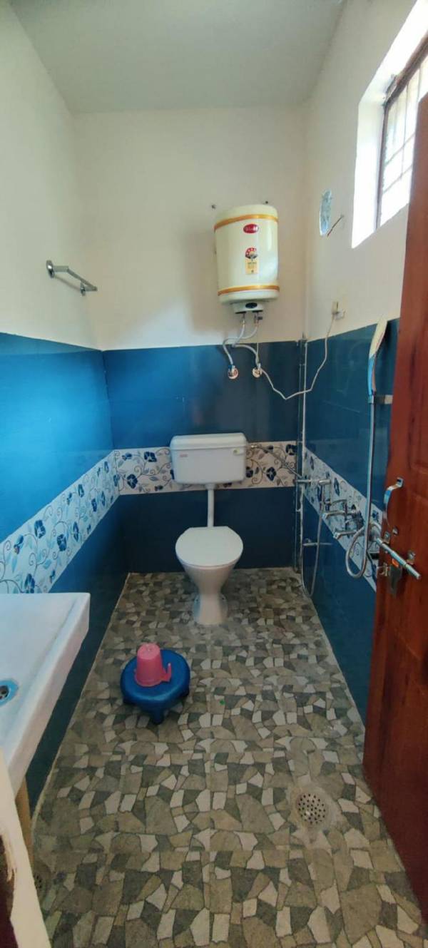 The Gajraj Hotel