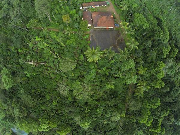 Machaan Wilderness Lodge