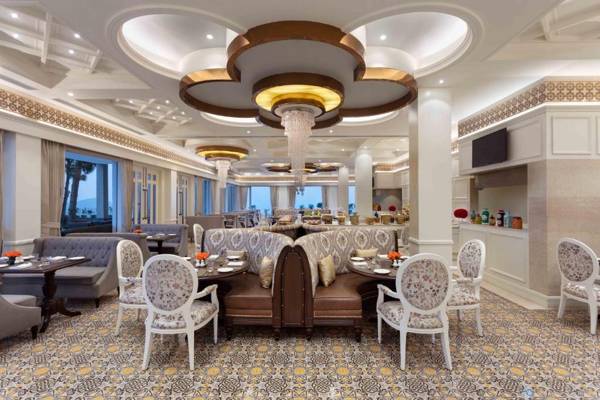 FORTUNE SELECT FOREST HILL