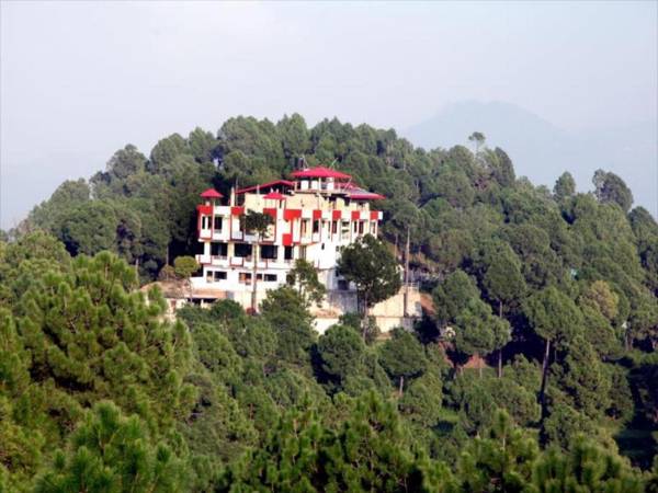Moon Resorts in solan