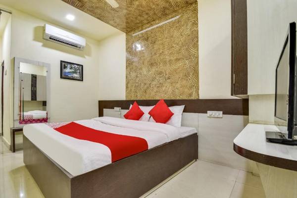 OYO 69828 Hotel Aryan