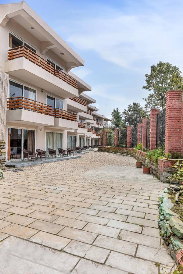 Club Mahindra Kanatal