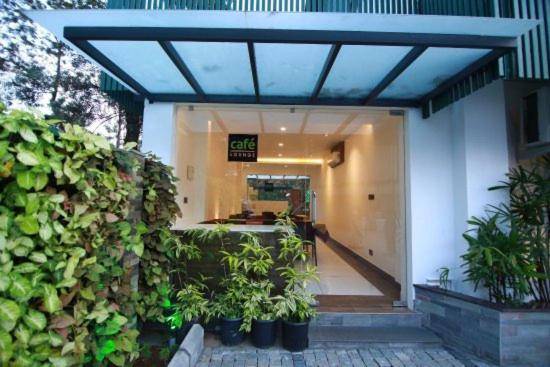 Silver Storm Resort Athirappilly