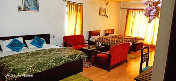 Jaishnavi Homestay - Mukteshwar