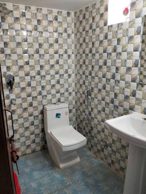 POP 89783 Dhariwal Hotel And Residency