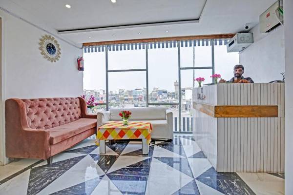 Collection O 91145 The Dreams Hotel & Banquet