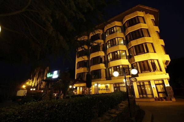 Welcome Hotel