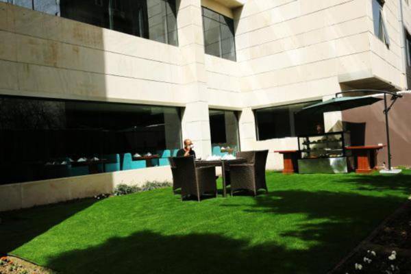 Regenta Central Srinagar