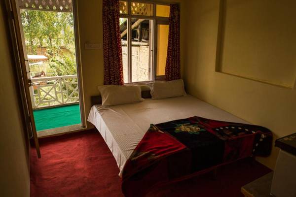 Hotel Chachoo Palace