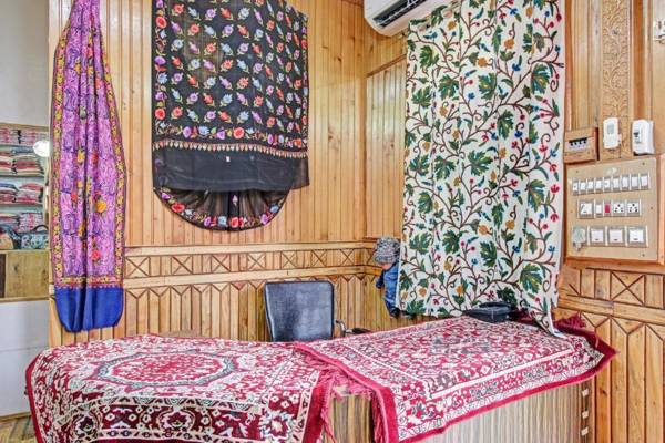 Capital O 86391 Gaffoora Lake View