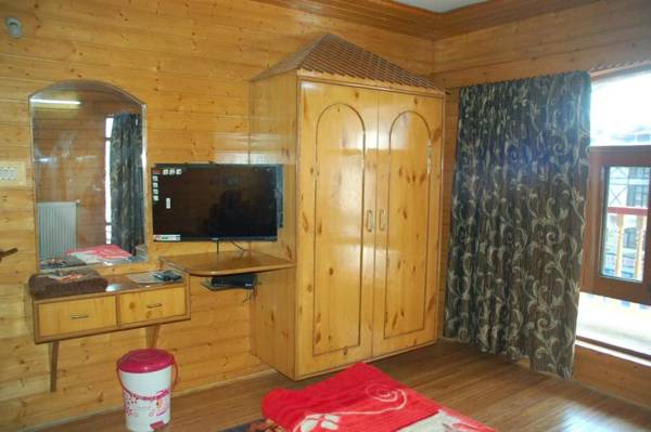 Kashmir International hotel and restaurant