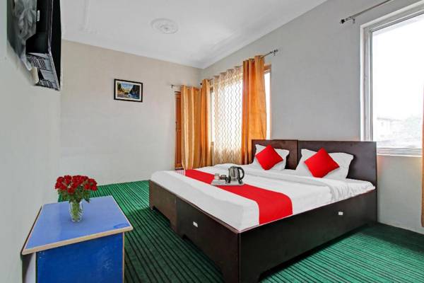 OYO 90974 Hotel Silicon