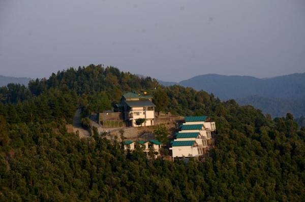 Woodsmoke Resort and Spa