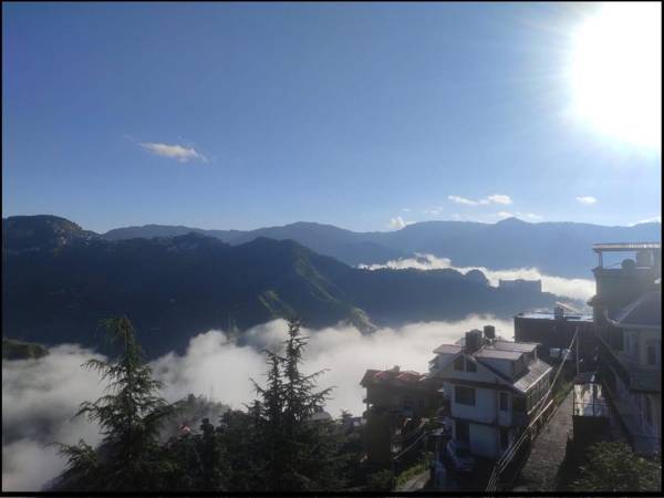 Hilltop Courtyard family suites for 1 to 6 people