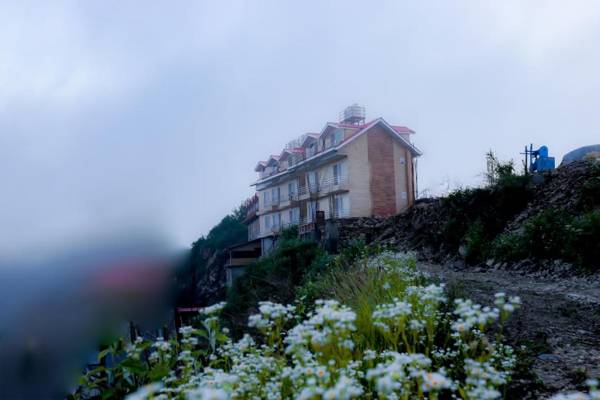 Beyond Stay Himalayan Cottages Kufri