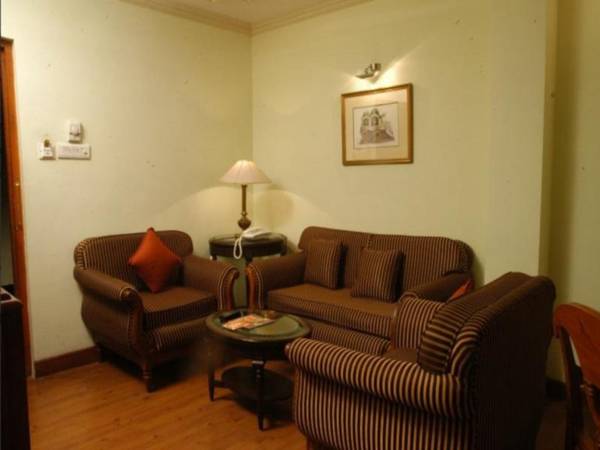 Hotel Tuli International