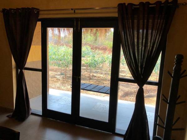 Karhandla Farm And Resort