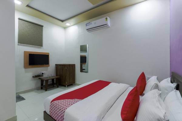 OYO 71736 Happy Stay Inn