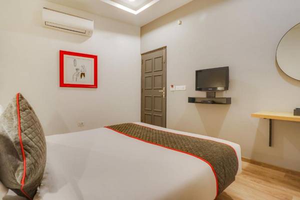OYO Townhouse 591 Hotel Woodland