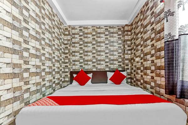 OYO 82075 Chintamani Inn Service Apartment