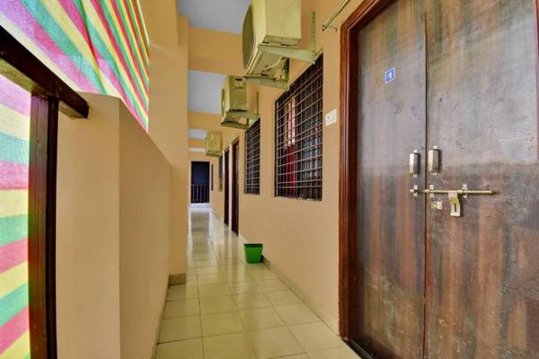 OYO Flagship 83338 Jamtha Hotel Guest House