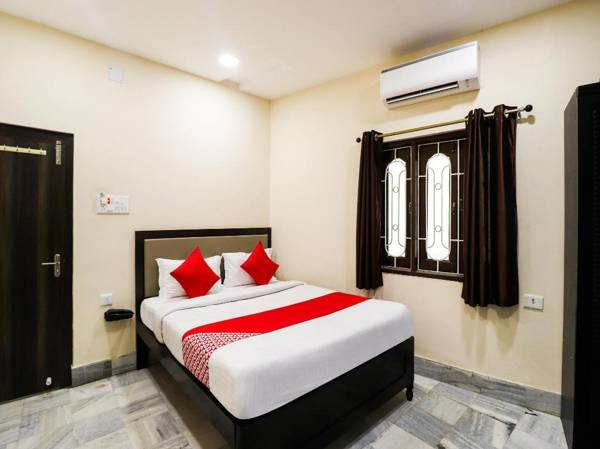 OYO Flagship 45144 Hotel Annie