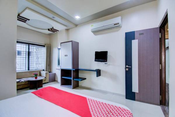 OYO 24838 Hotel Neelam