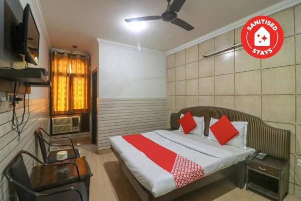 OYO 43150 Hotel Uttam Heritage