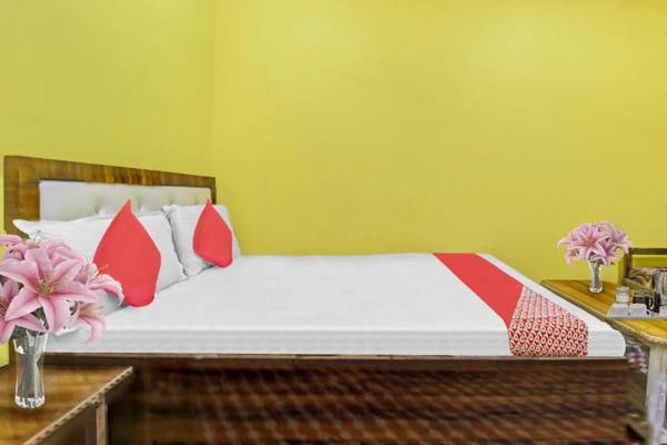 OYO 83293 Krishna Palace