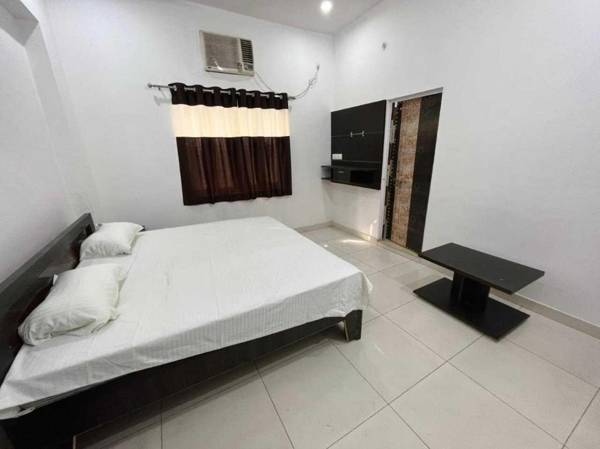 OYO 90394 Hotel Sweet Dream