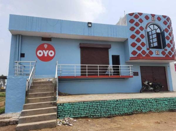 OYO 91559 Hotel Nursing Farm