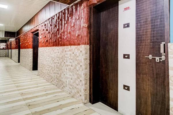 SPOT ON 61441 Sangam Relax Point