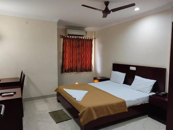 Hotel Geetha International