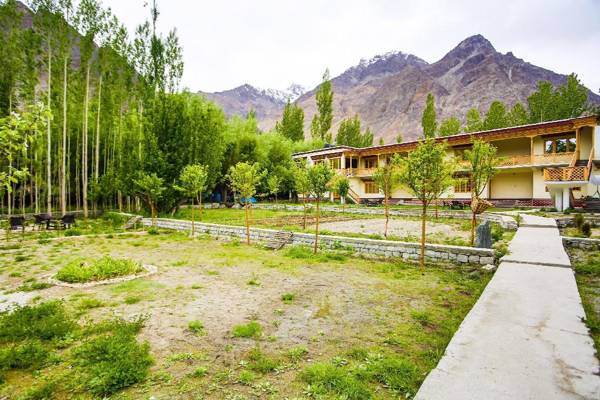 Naycho Resort - Nubra