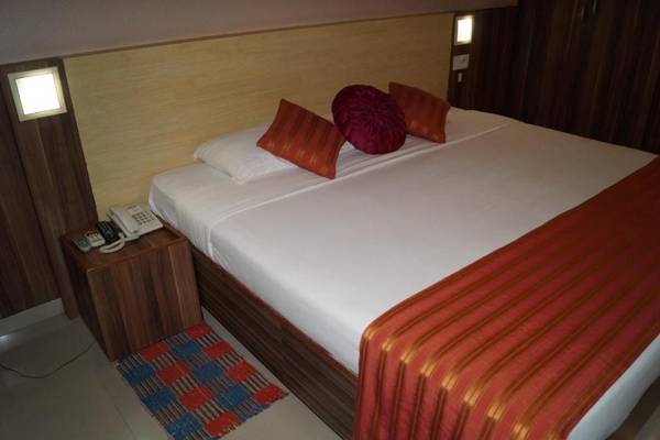 HOTEL BADAMI Court