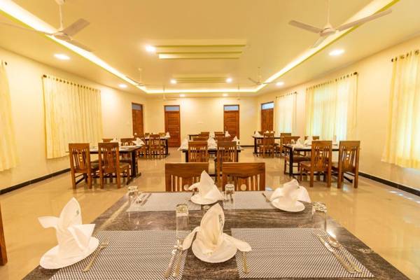 KSTDC Hotel Mayura Krishna Almatti