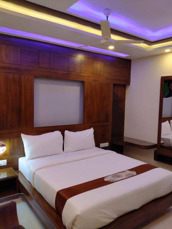 HOTEL GOLD STAR INN