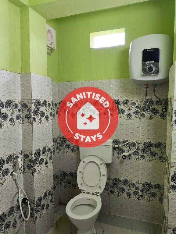 OYO 88738 Wild Flower Home Stay