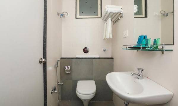 Treebo Trend Sapphire Studio