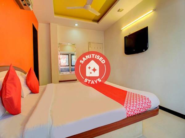 OYO 77484 Hotel Saroj