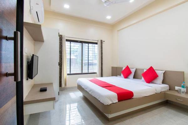 OYO 44187 Hotel Hari Vitthala Palace